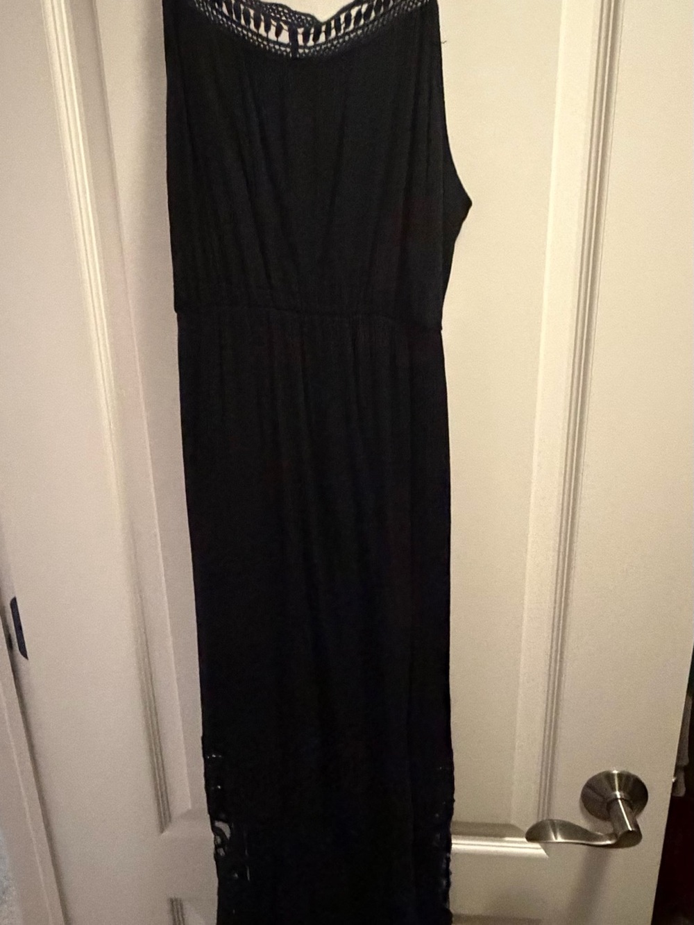 Women's Black Sleeveless Midi Dress with Crochet Yoke